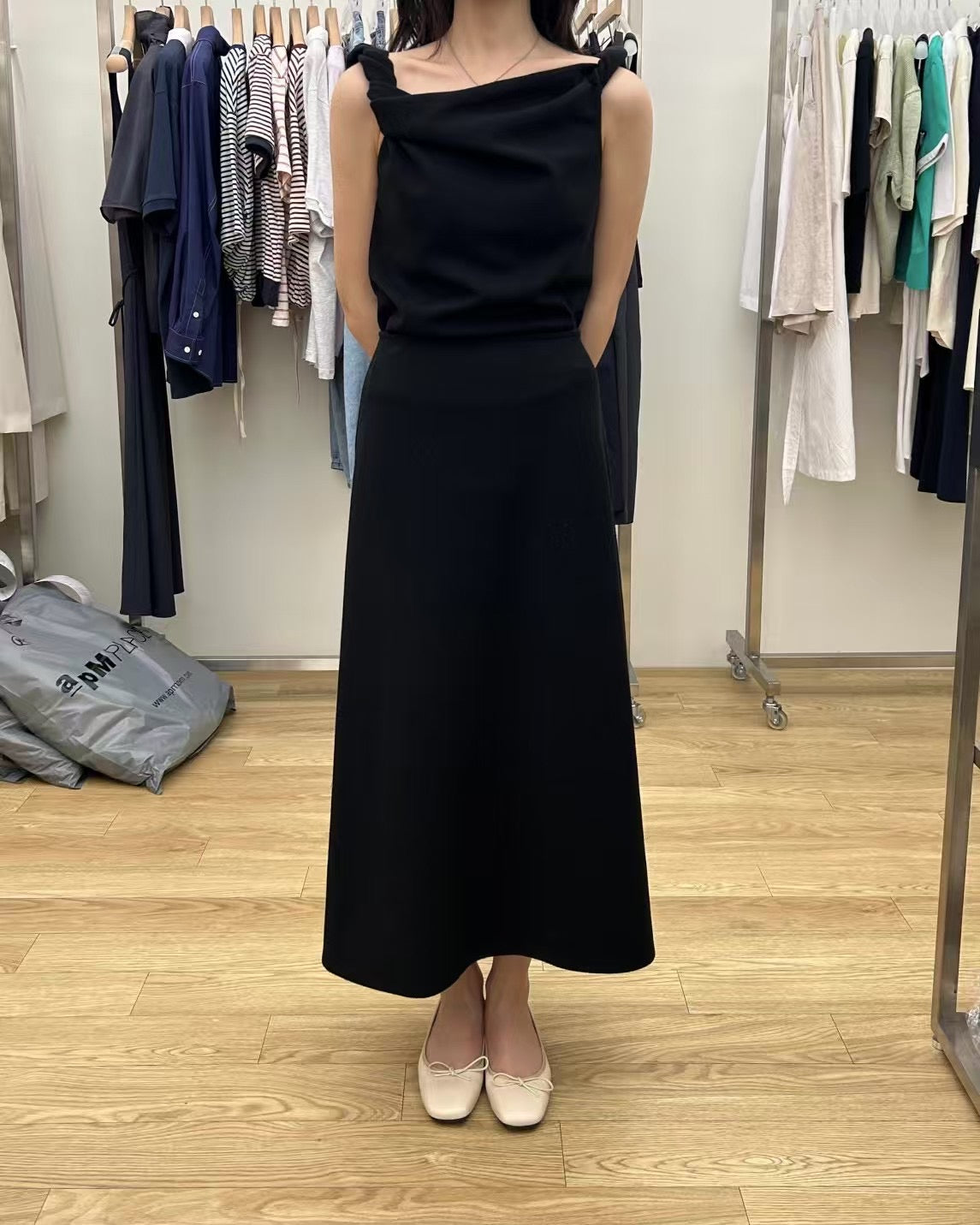 Elysia Skirt (2 Colors)