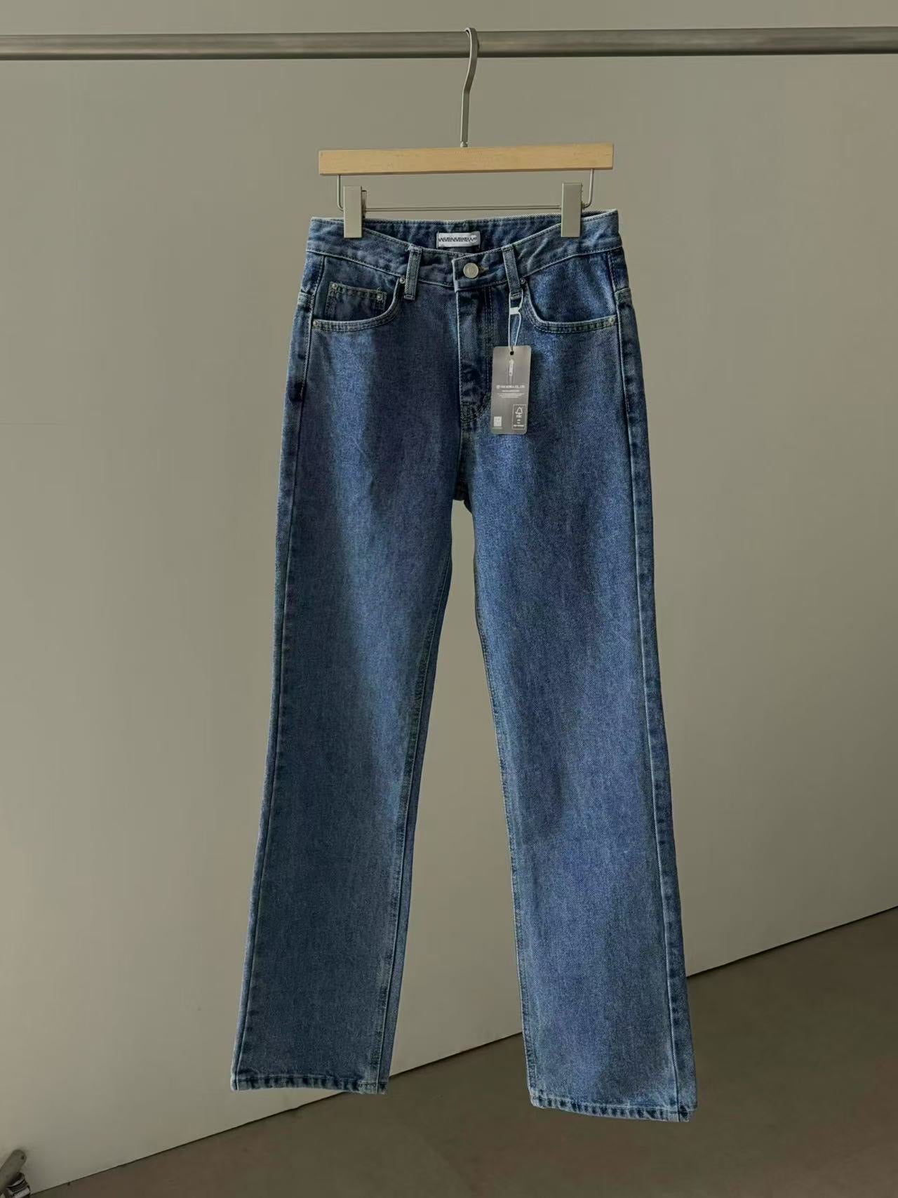 Scottie Jeans