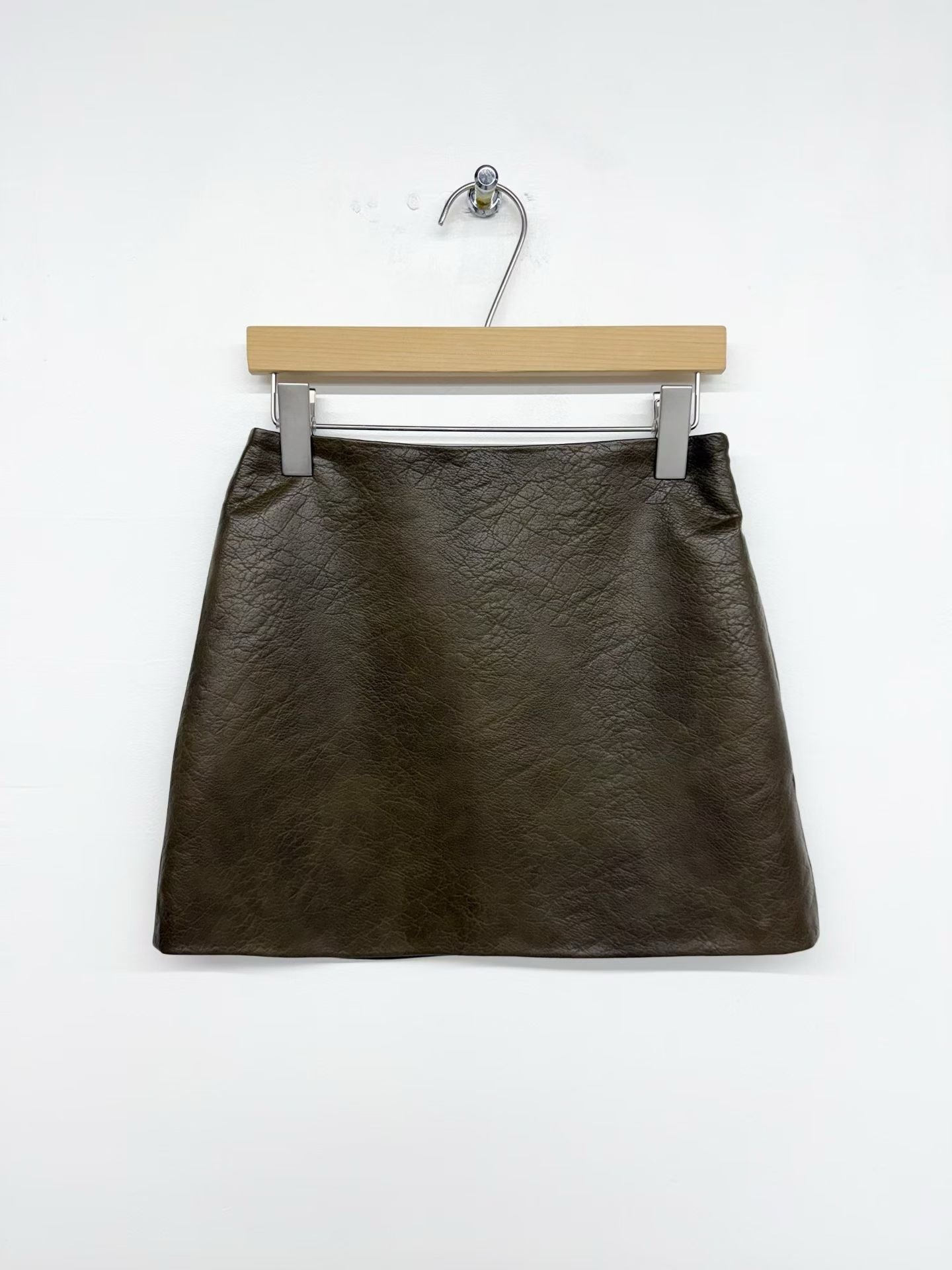 Ines PU A-line Skirt (2 Colors)