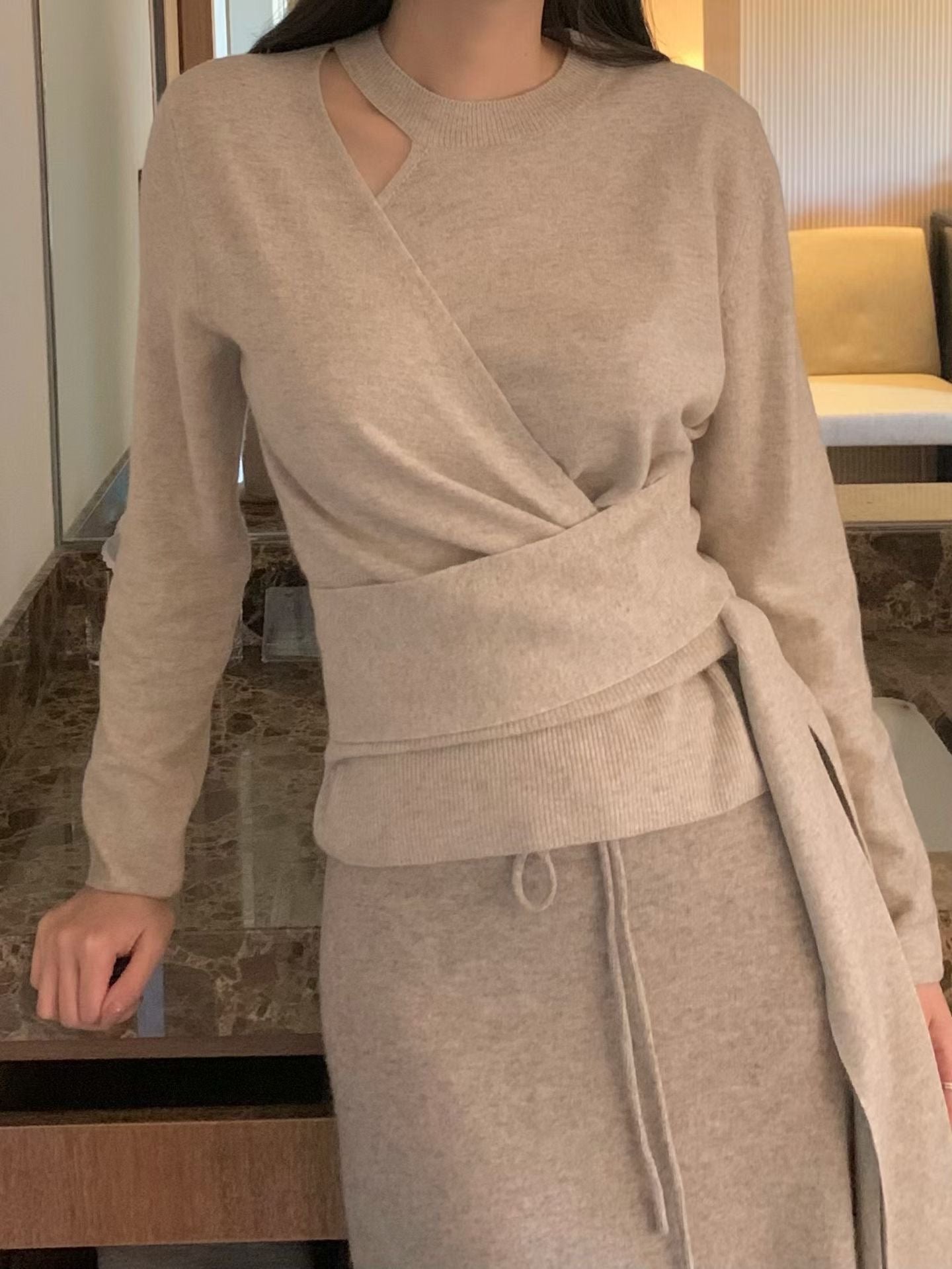 Zephyra Cashmere Top (2 Colors)