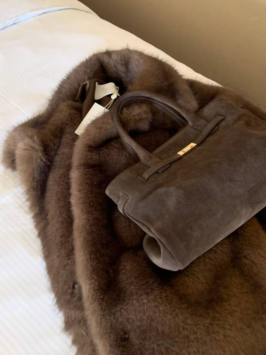 Ceridwen Fur Jacket (2 Colors)