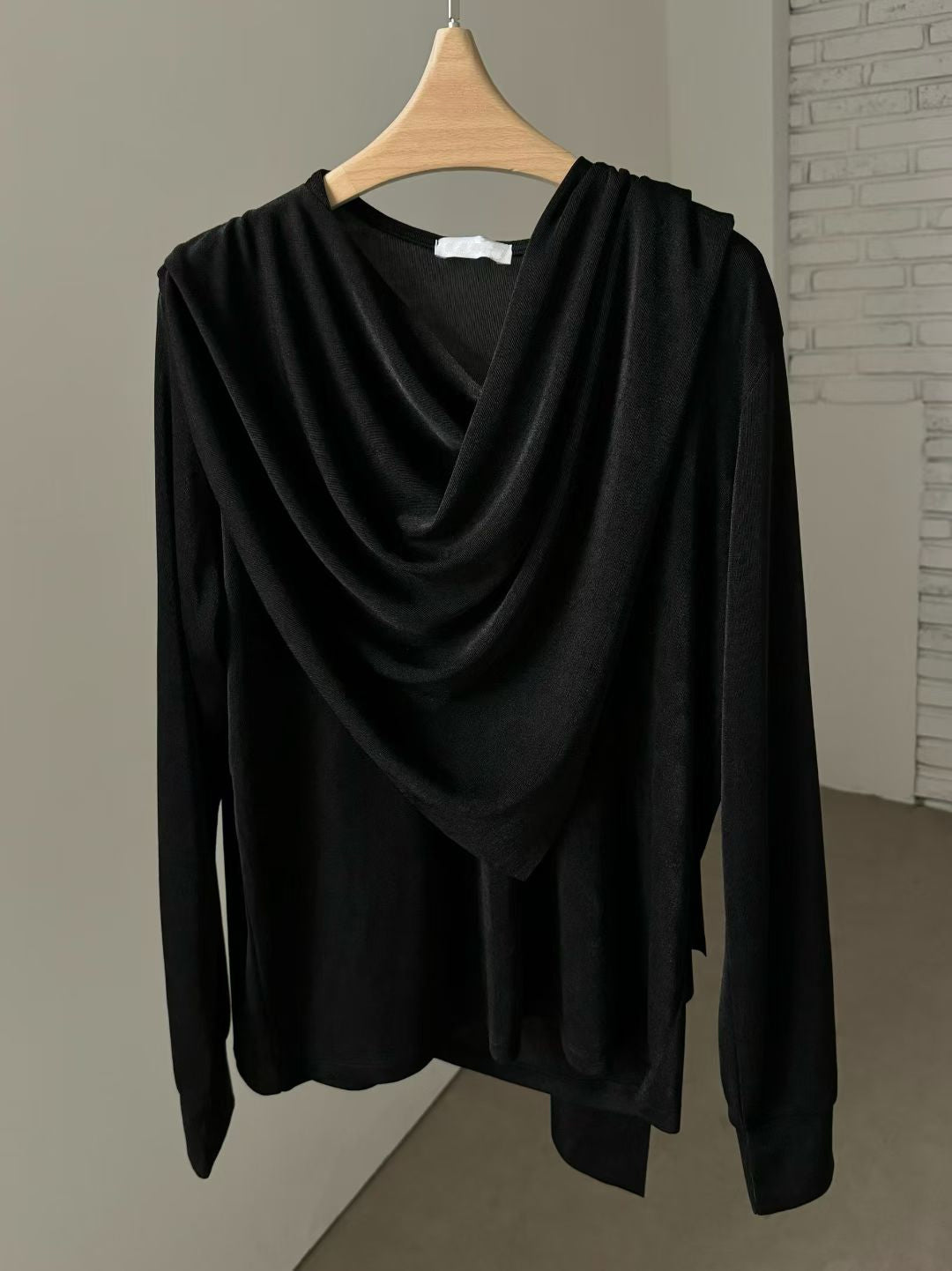 Selene Blouse (2 Colors) 直播後 Reels 隱藏款!