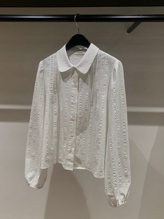 Caitronia Round Carabao Blouse