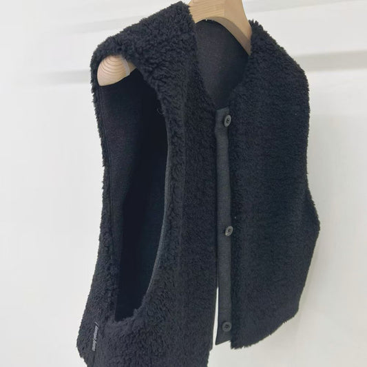 Maude Vest (4 Colors)