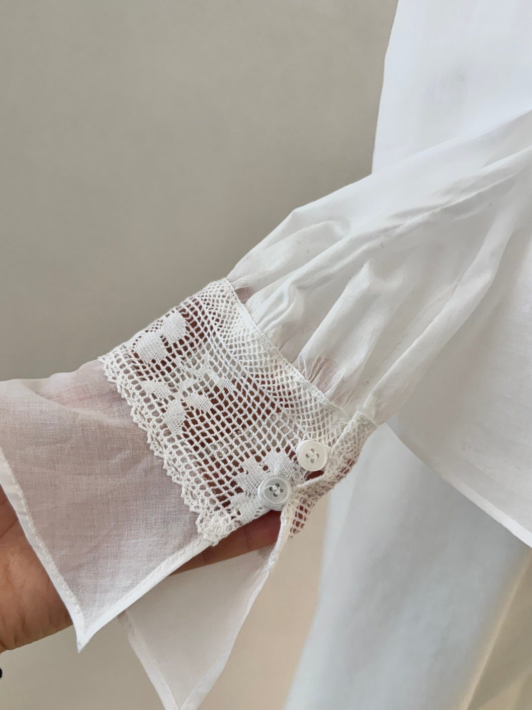 Grier Blouse (2 Colors)