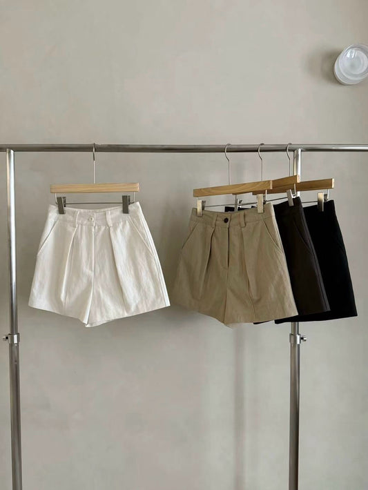 Noa Shorts (4 Colors)