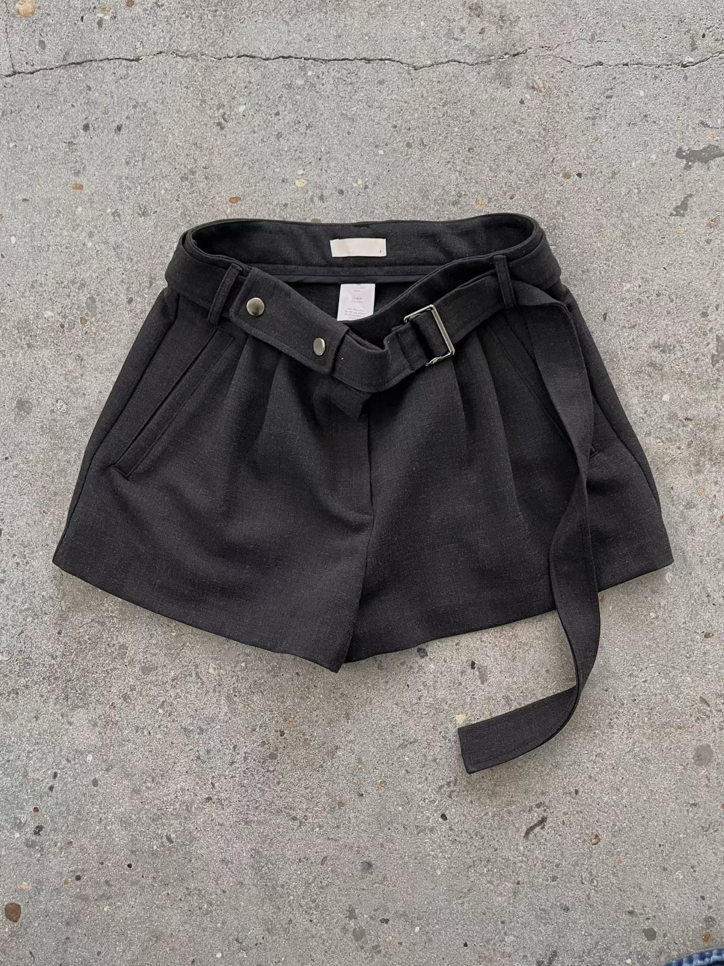 Juno Pocket Short Pants