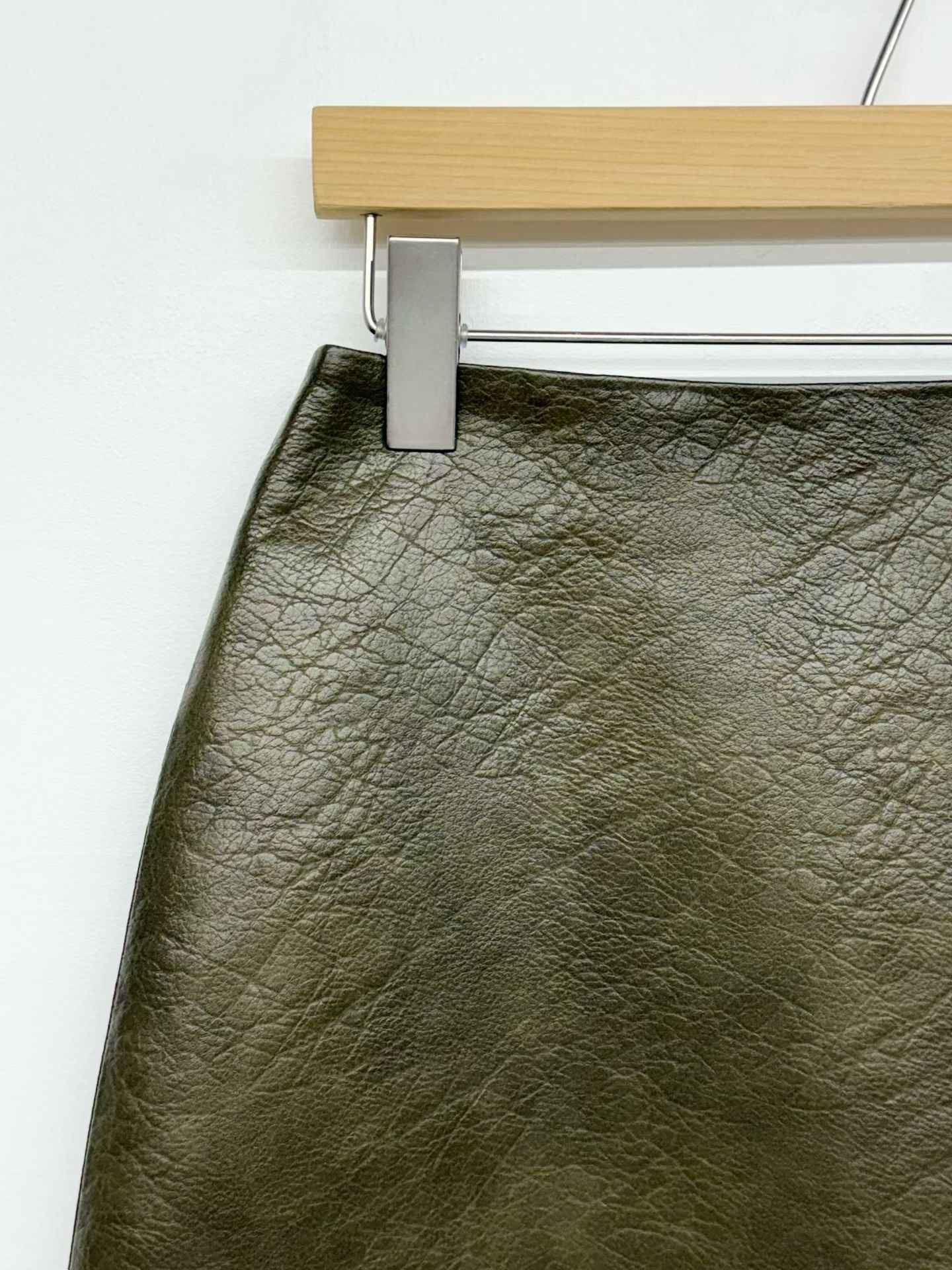 Ines PU A-line Skirt (2 Colors)