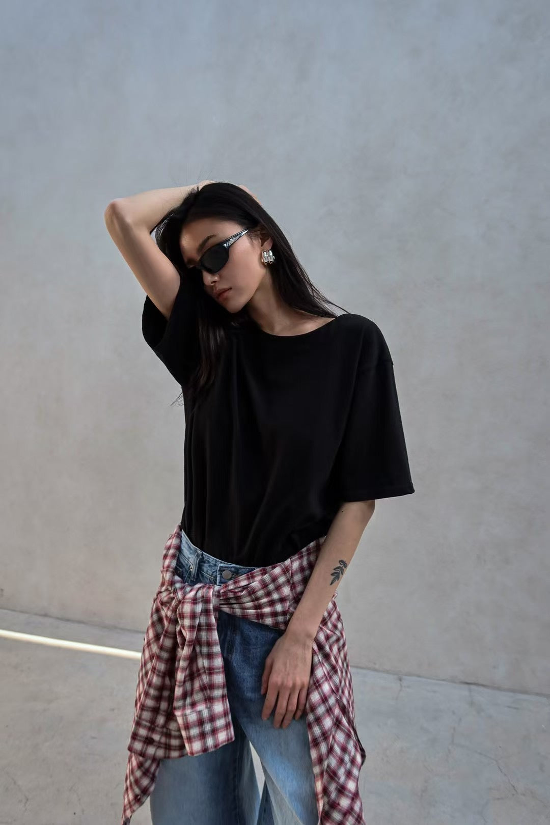 Lyuba Tee (2 Colors)