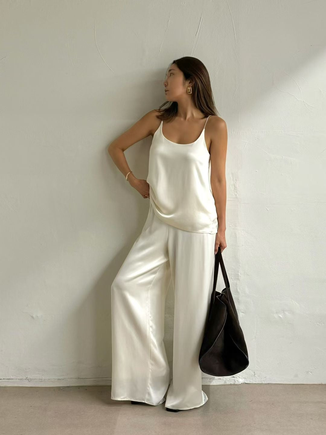Noemi Top (2 Colors) 直播當日沒有掛版示範 !