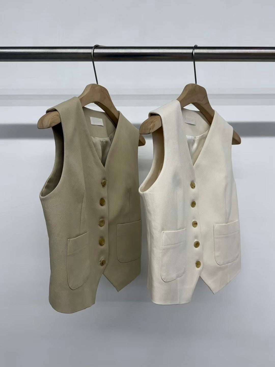 Rhea Vest (2 Colors)