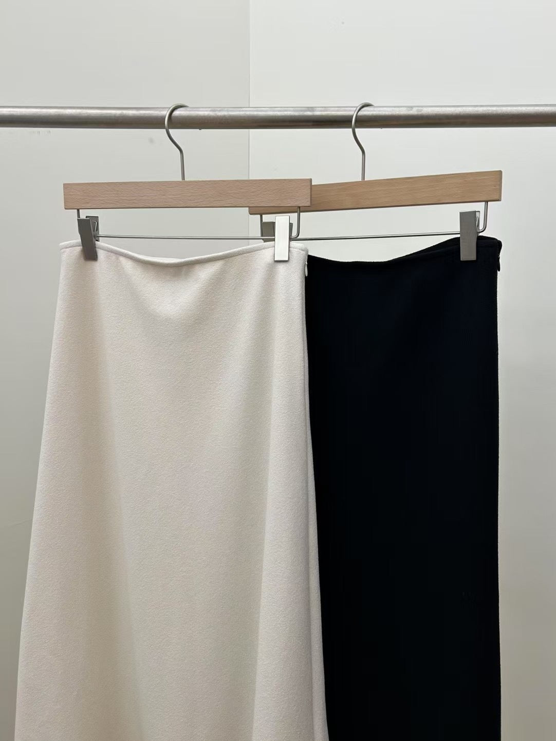 Elysia Skirt (2 Colors)