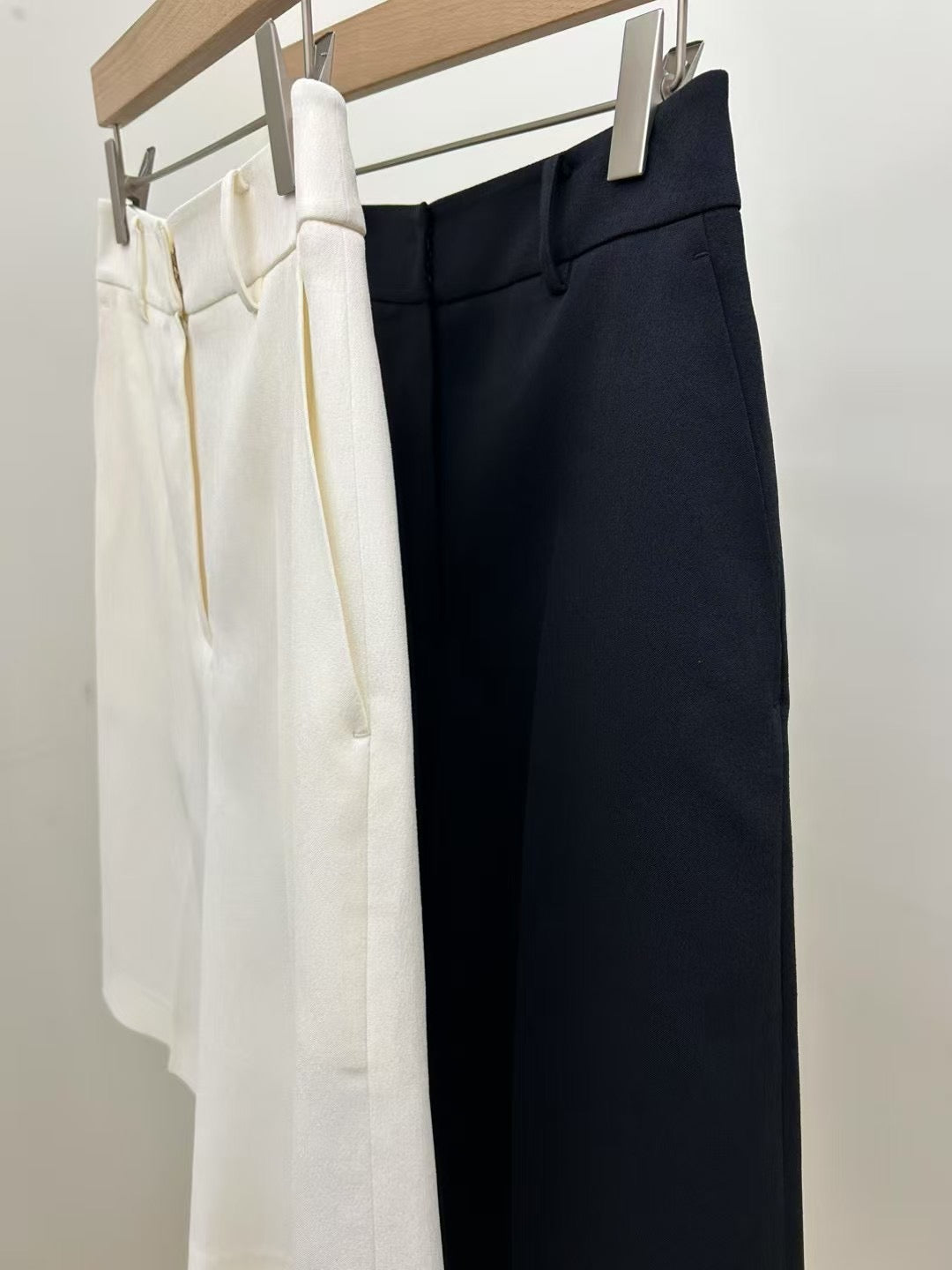 Malou Pants (2 Colors)
