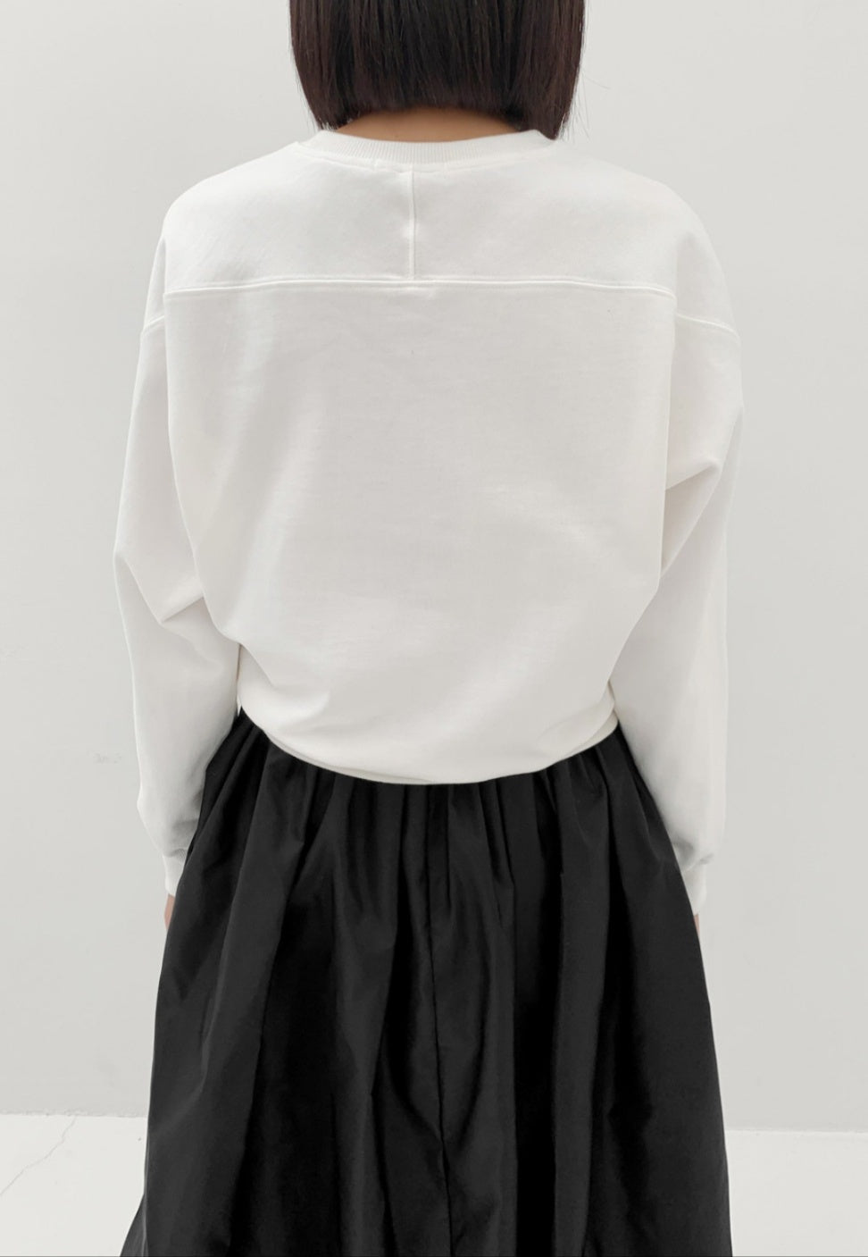 Nefeli Sweat Shirt (3 Colors)