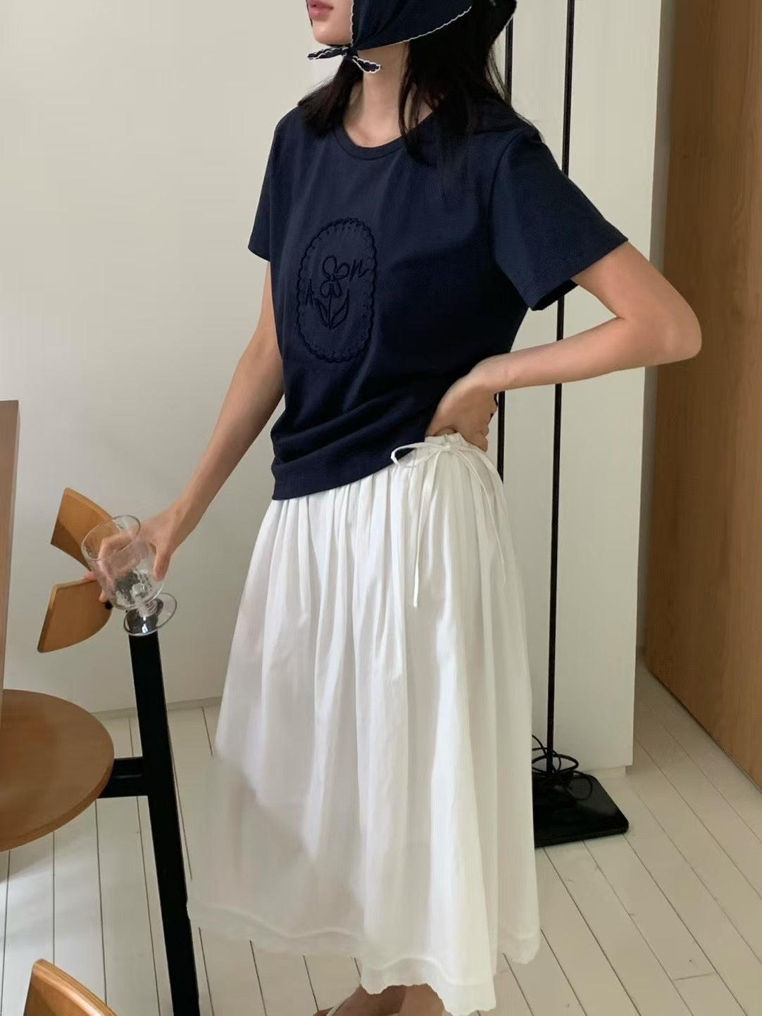 Astoria Tee (2 Colors)