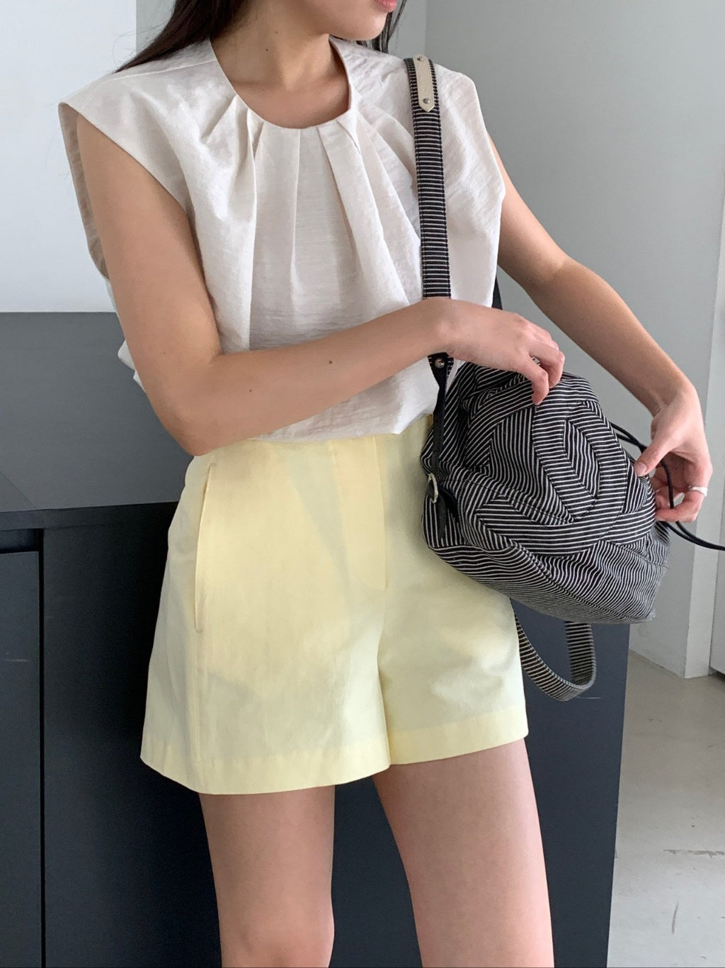 Alazne Shorts (4 Colors)