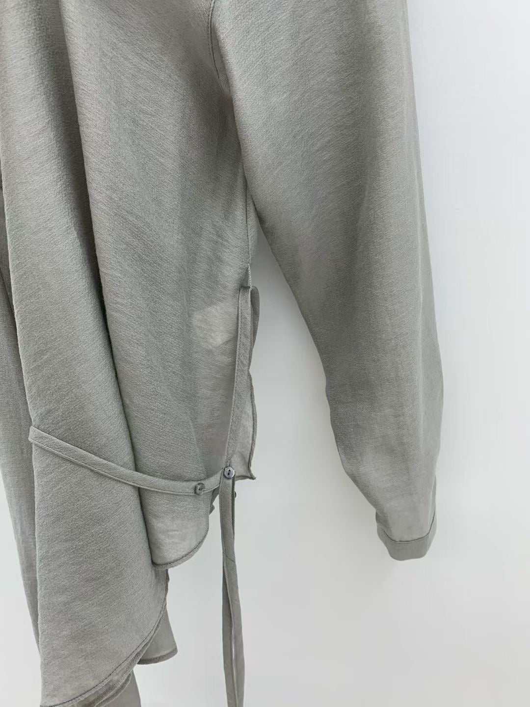 Raina Blouse (2 Colors)