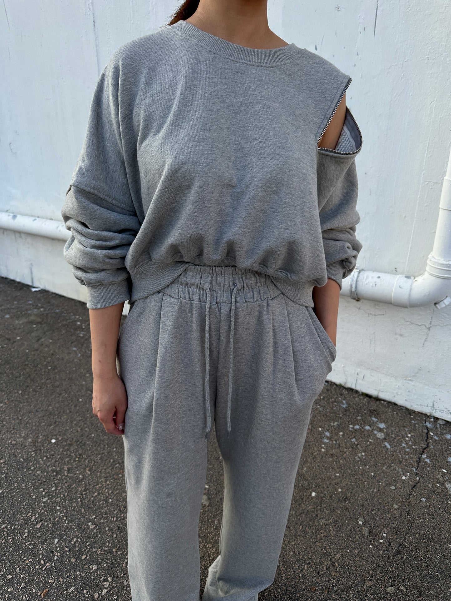 Oversized Sweatshirt with Zip