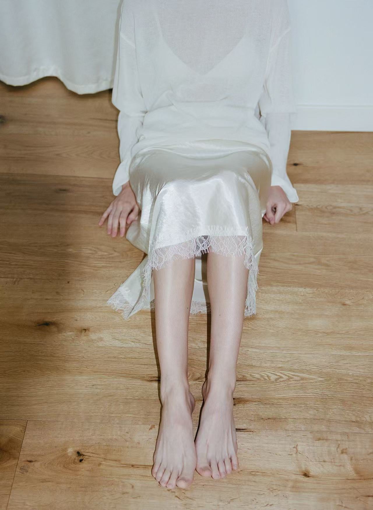 Mariselle Lace Skirt (3 Colors)