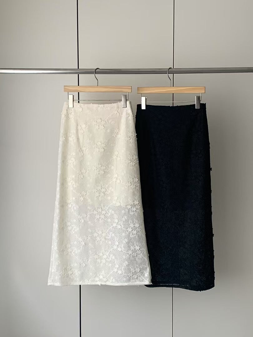 Cecillia Lace Skirt (2 Colors)