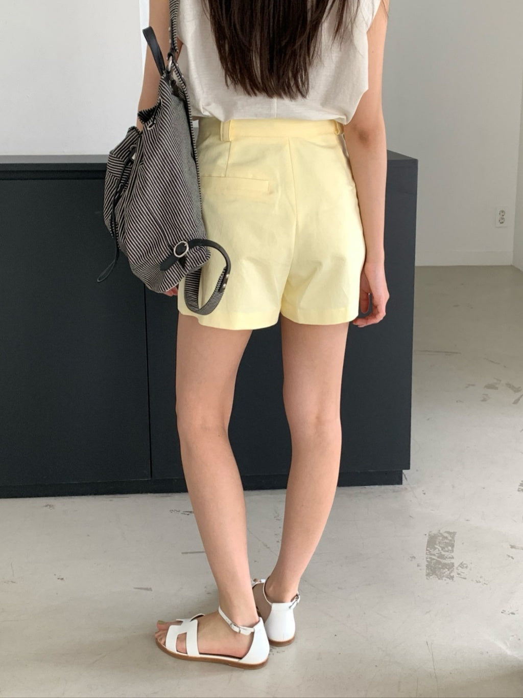 Alazne Shorts (4 Colors)