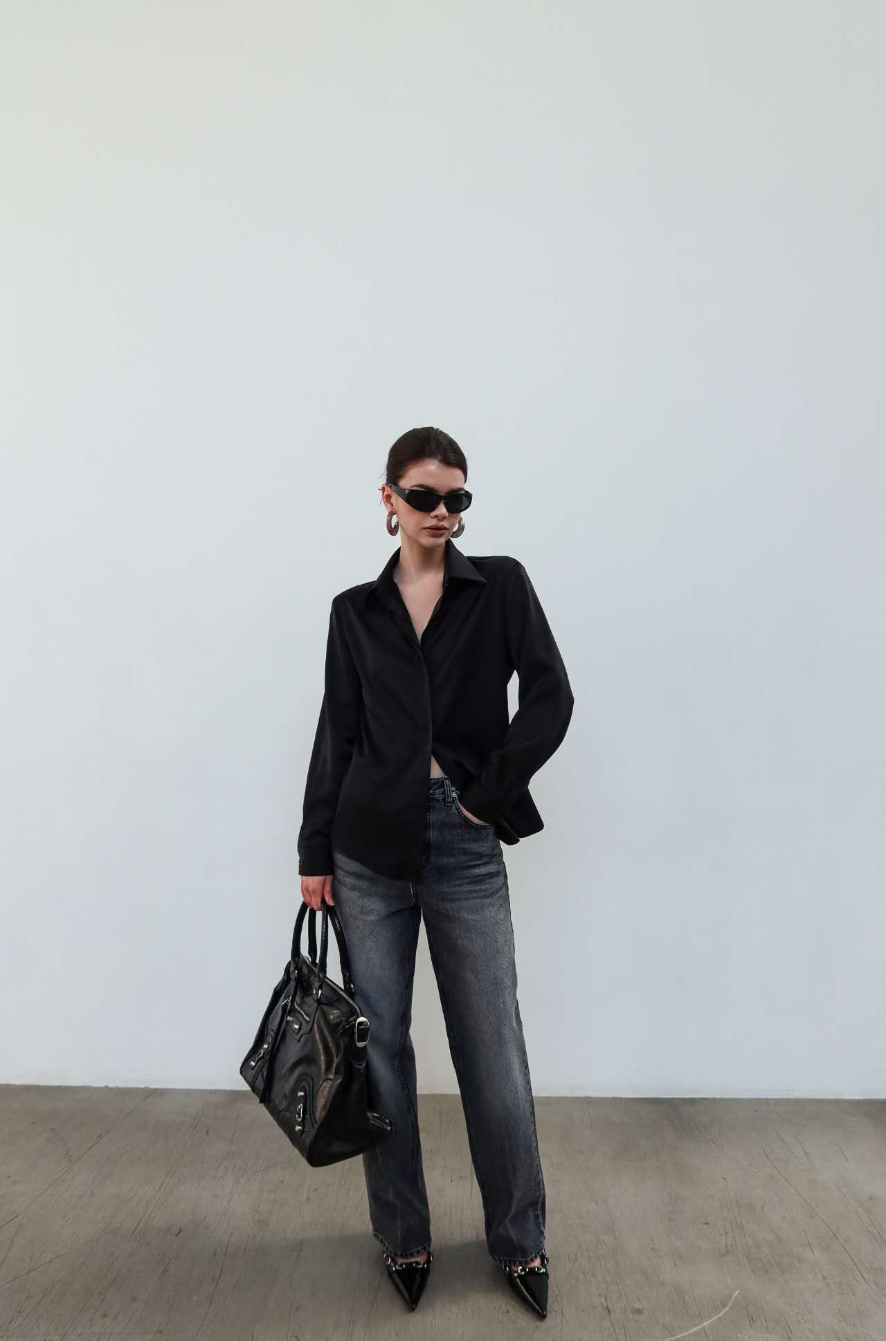 Paola Jeans (2 Colors)