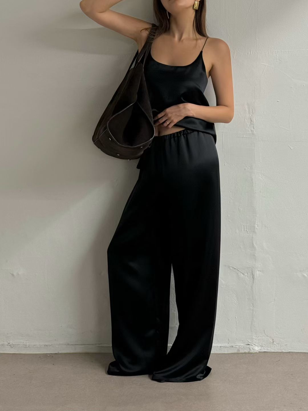 Noemi Top (2 Colors) 直播當日沒有掛版示範 !