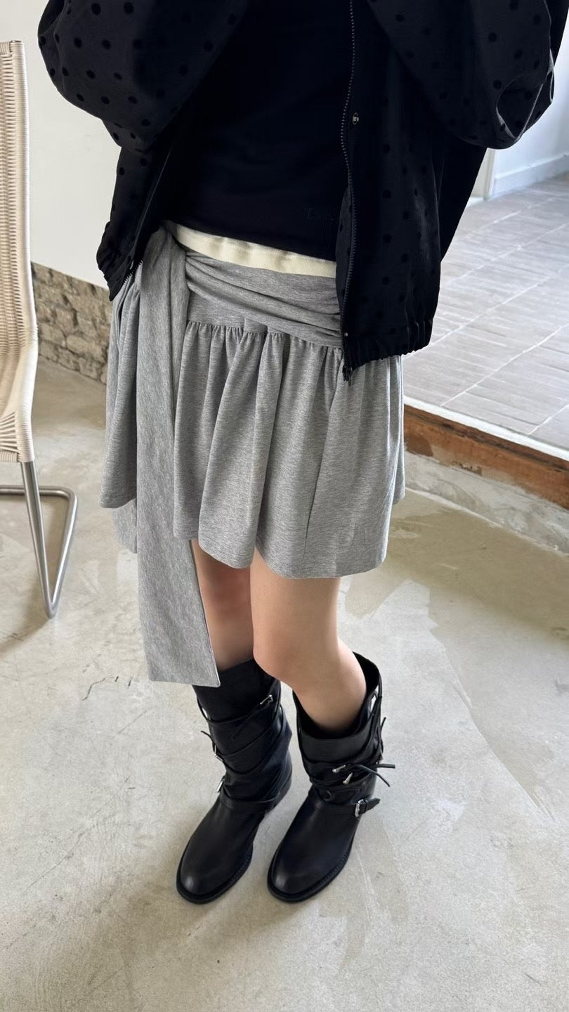 Xara Skirt (2 Colors) 直播當日沒有掛版示範 !