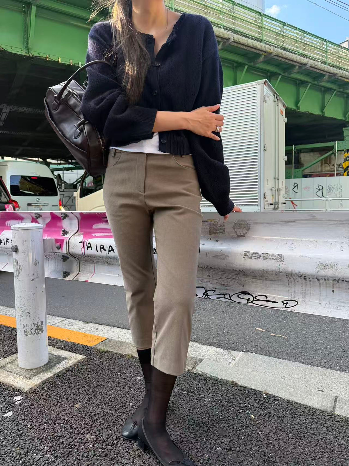 Lyvaris Pants (2 Colors)