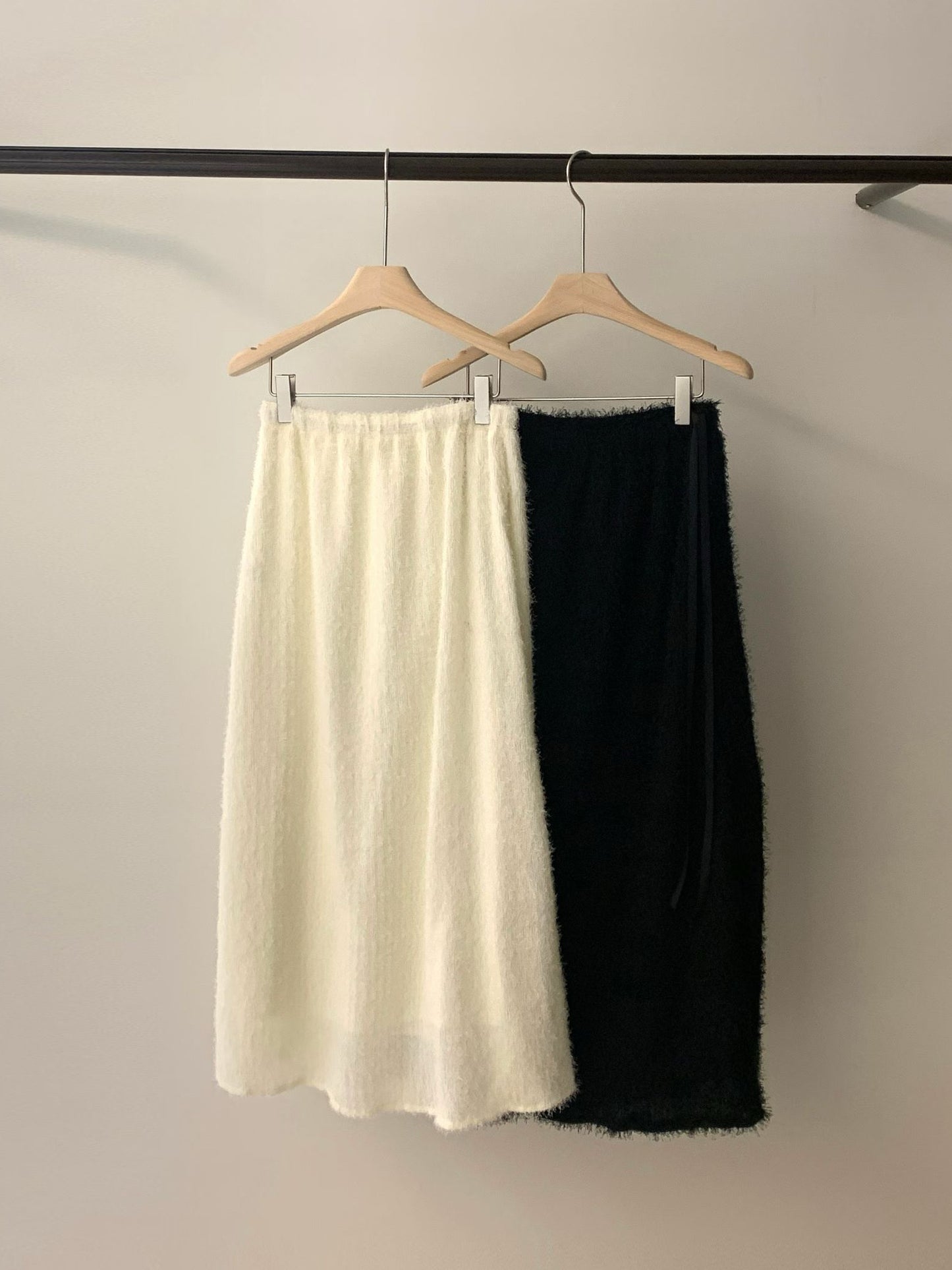 Yveline Skirt (2 Colors)