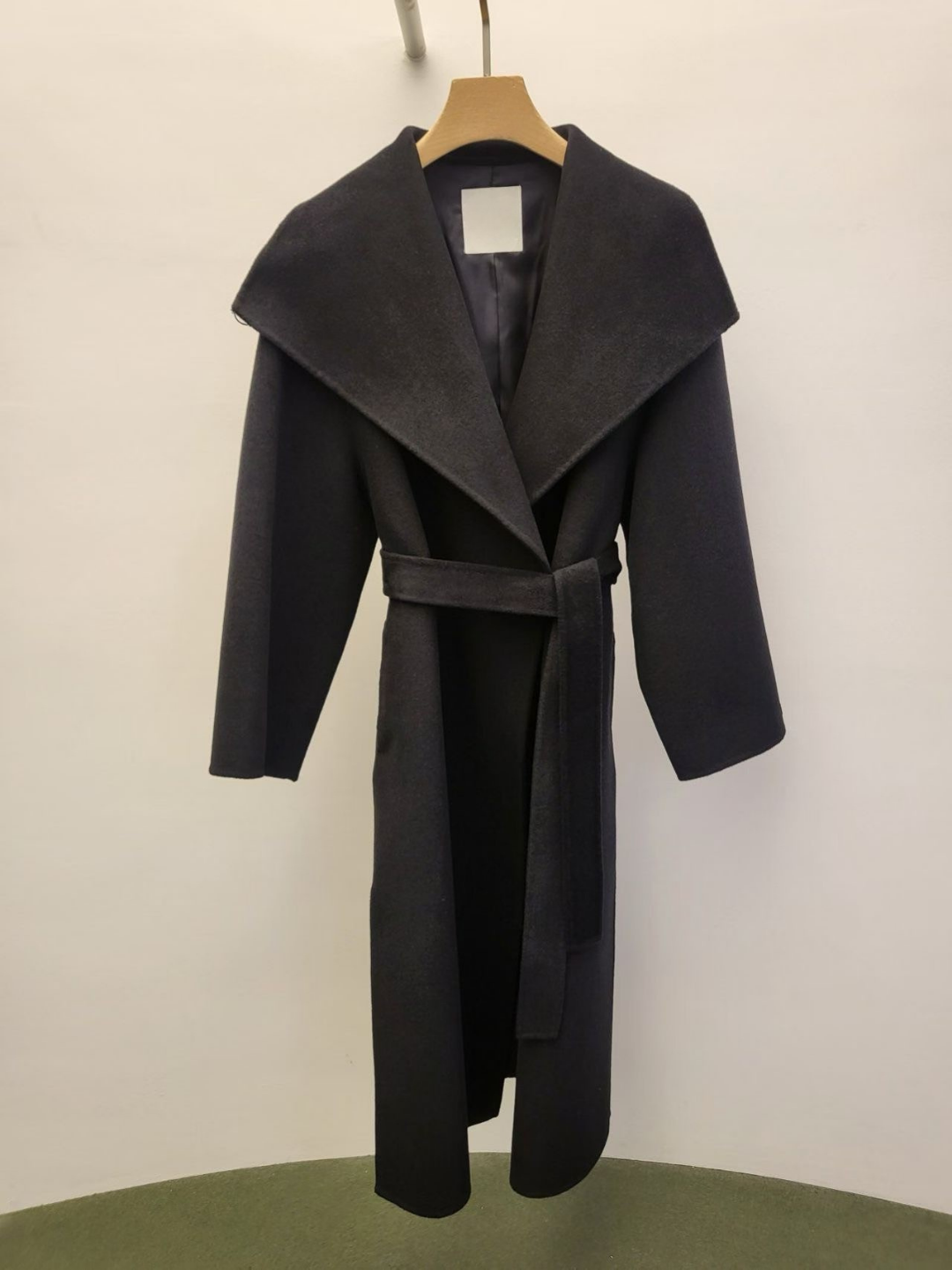 Nixie Handmade Long Coat (3 Colors)