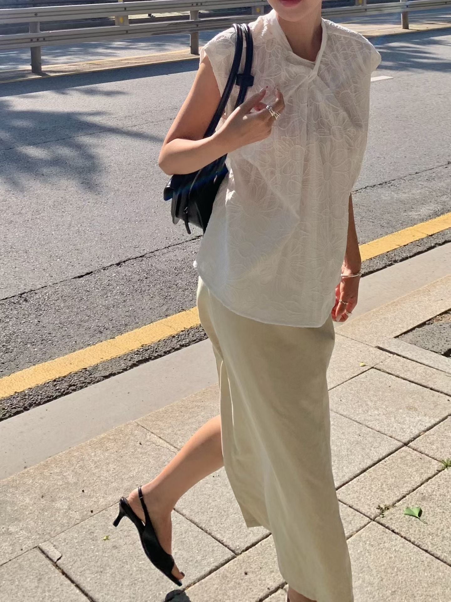 Ardyn Blouse (2 Colors)
