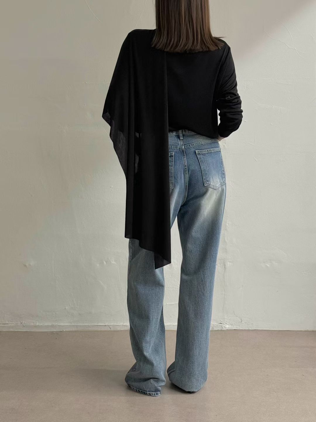 Selene Blouse (2 Colors) 直播後 Reels 隱藏款！