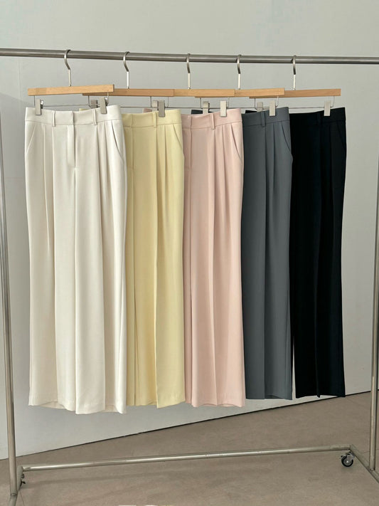 Bailey Pleated Pants