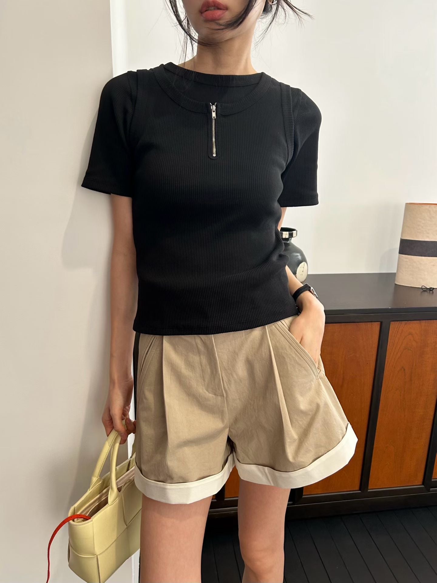 Faelina Short Pants (2 Colors)