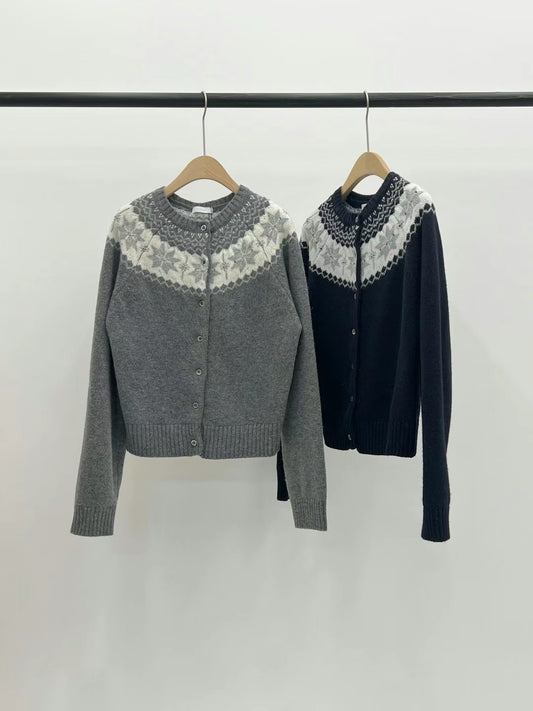 Otaru-packed Snowflake Laccard Cardigan (2 Colors)