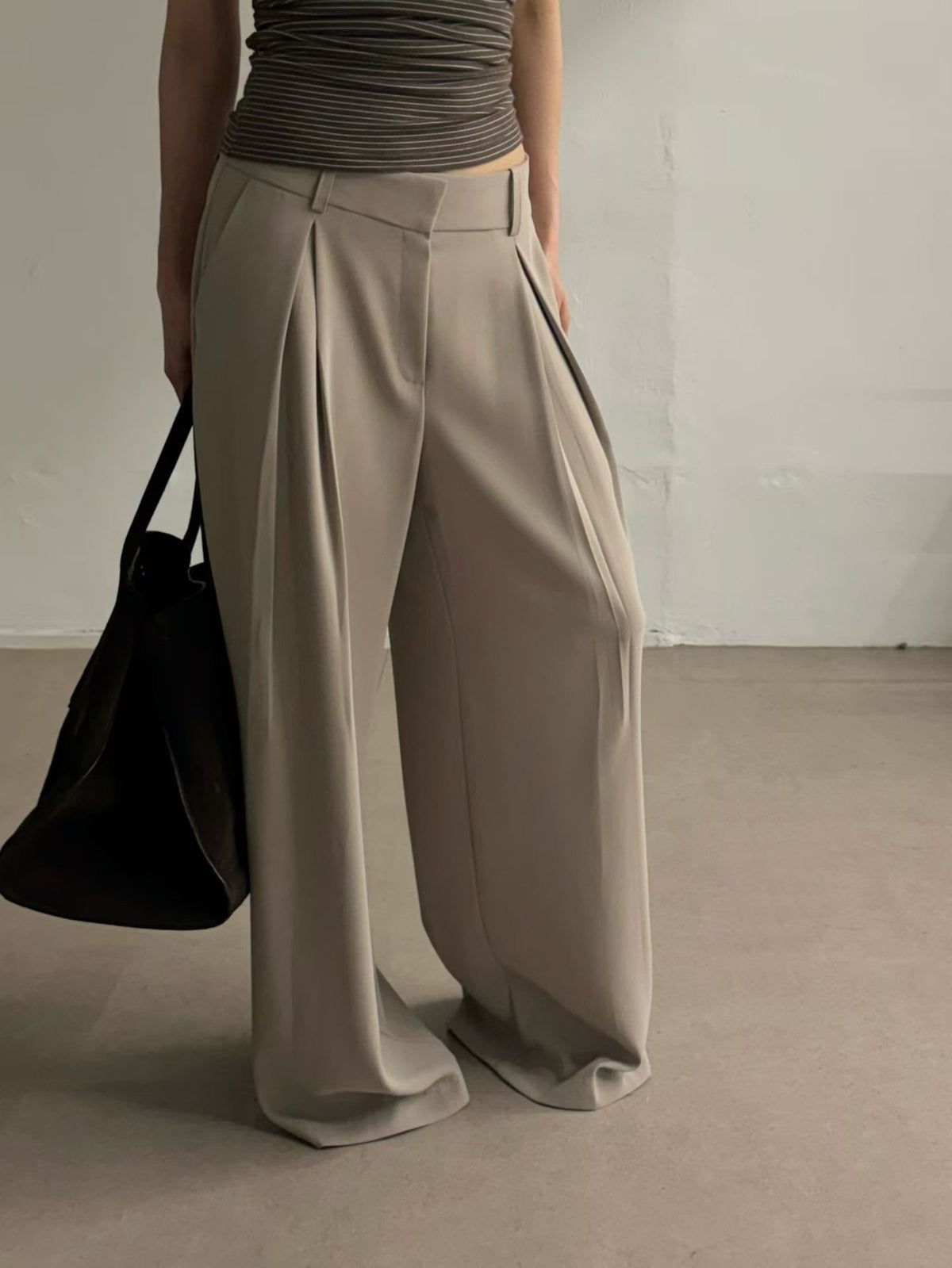 Phryne Pants (3 Colors)