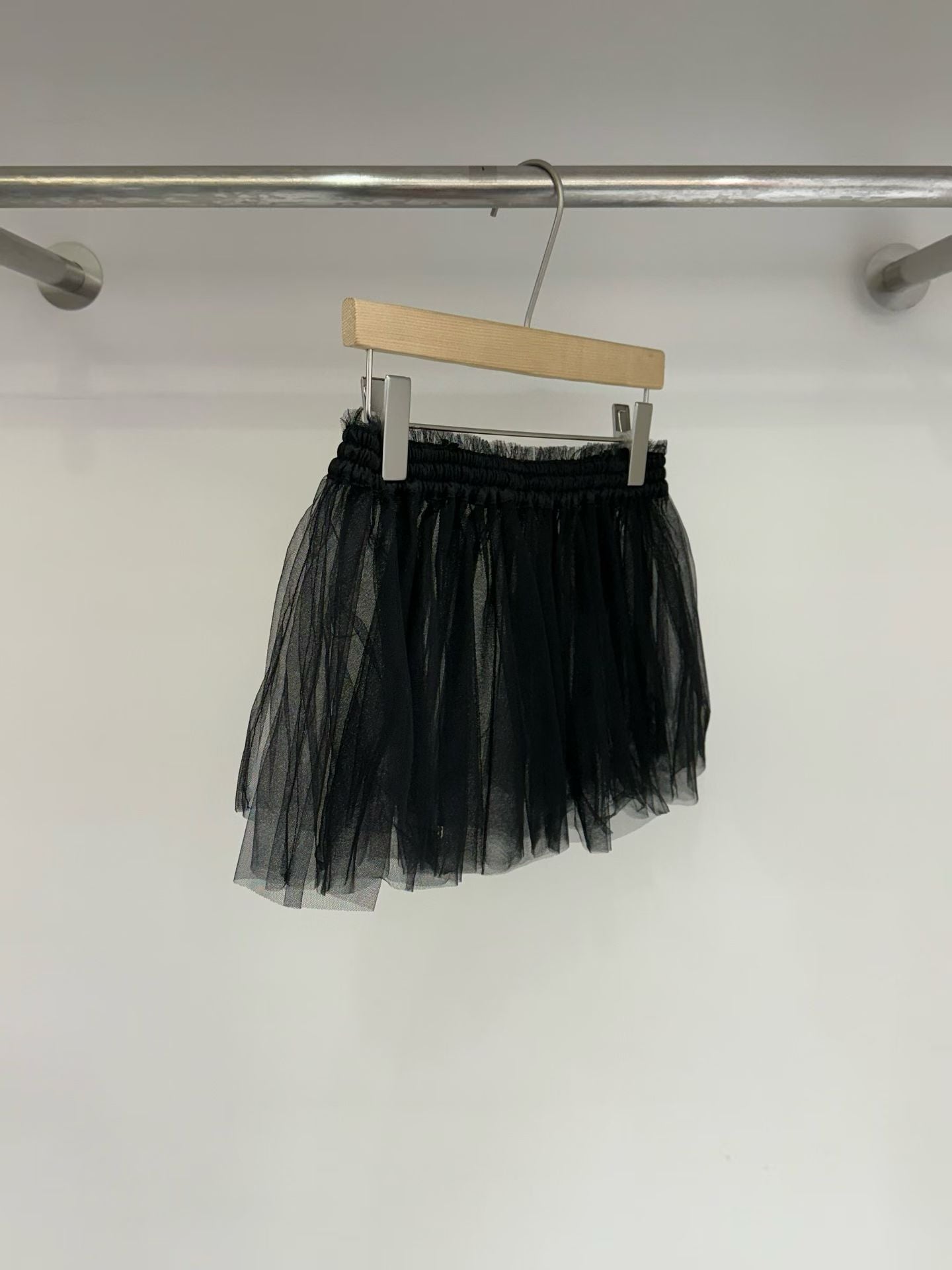 Runa Lonnie Skirt (2 Colors)