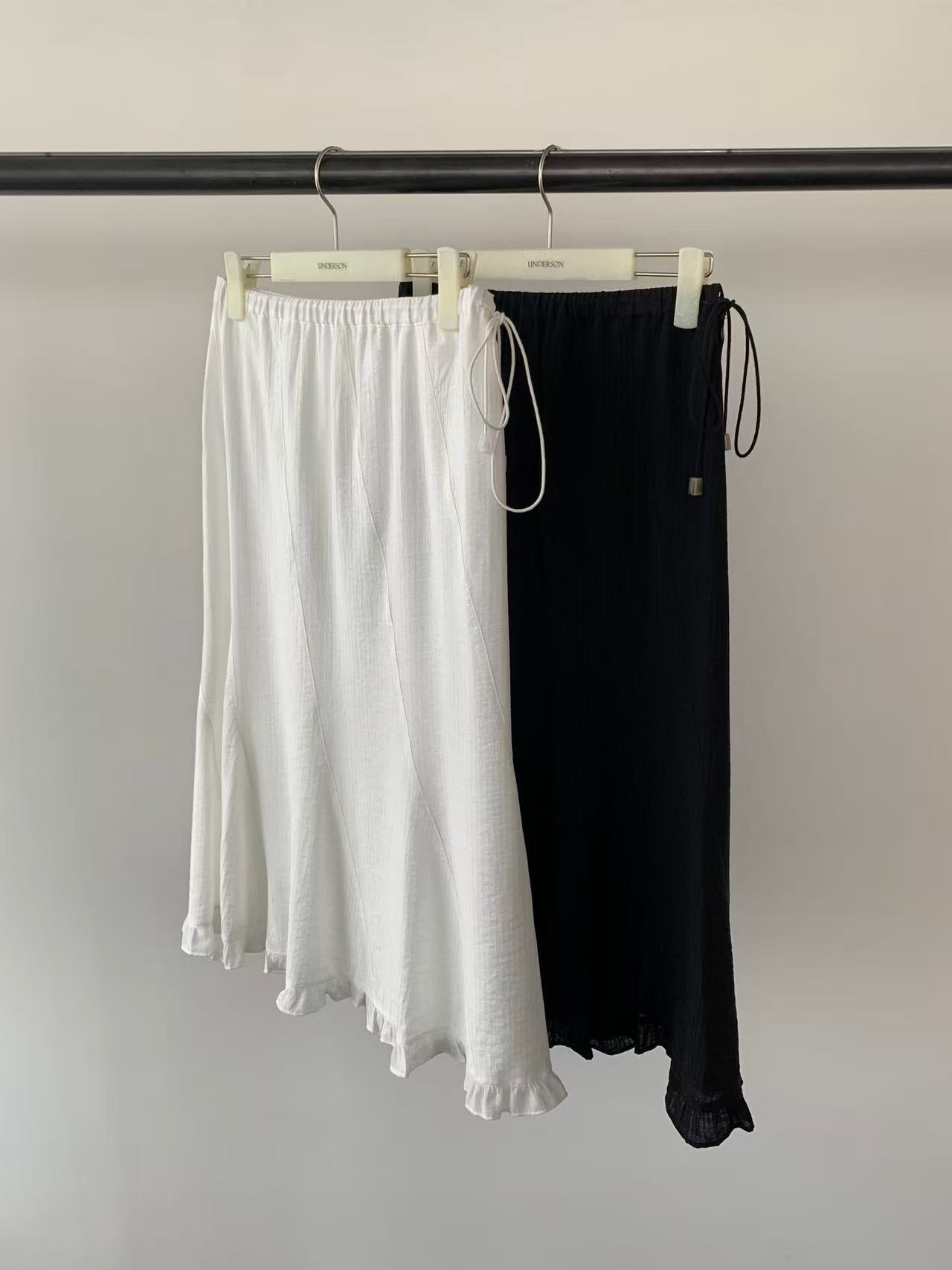 Aralyn Skirt (2 Colors)