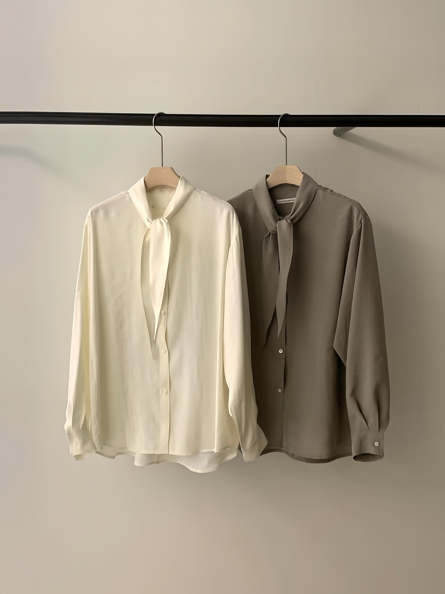 Iolani Blouse (2 Colors)