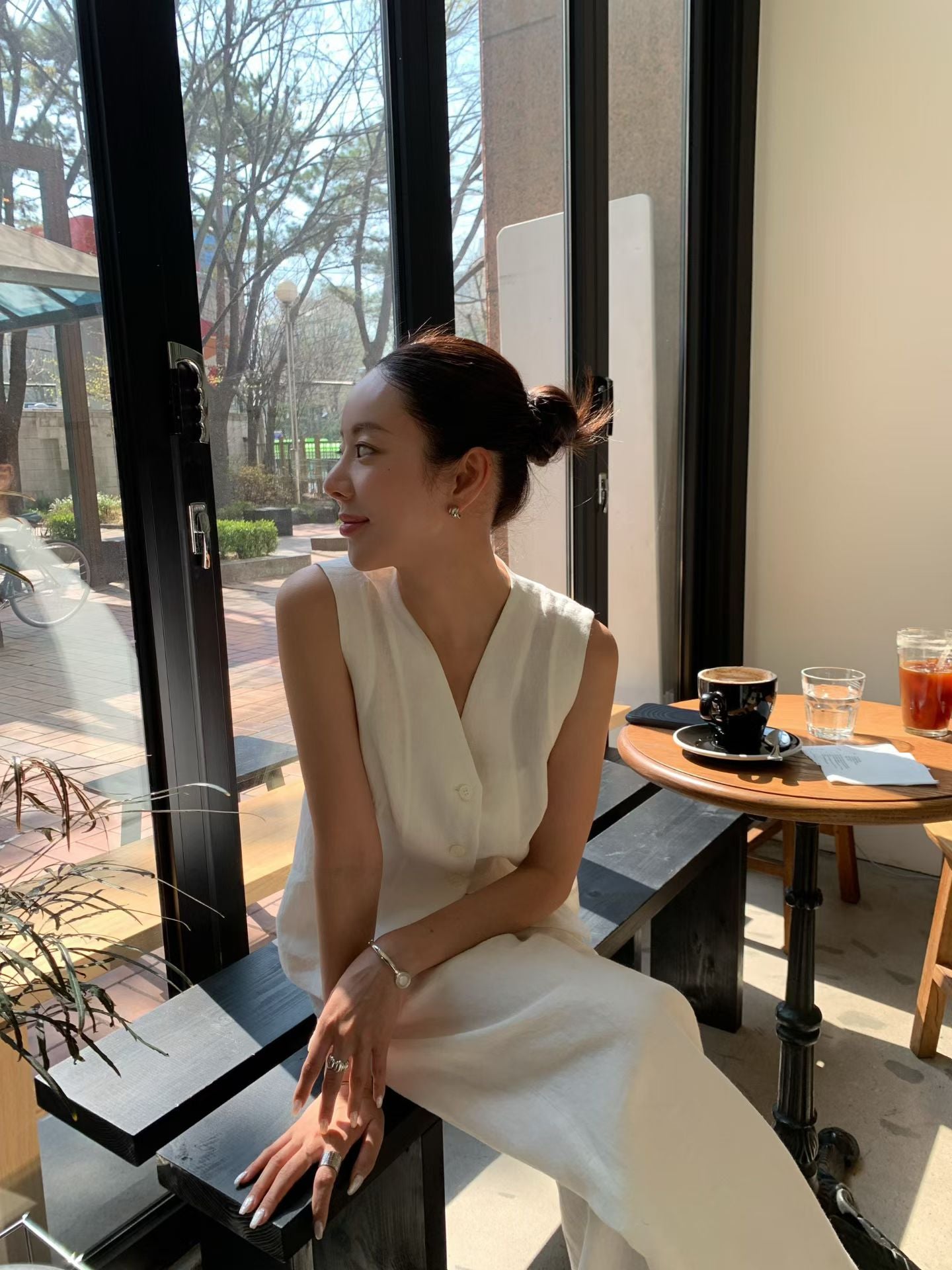 Elpis 100% Linen Vest (2 Colors)