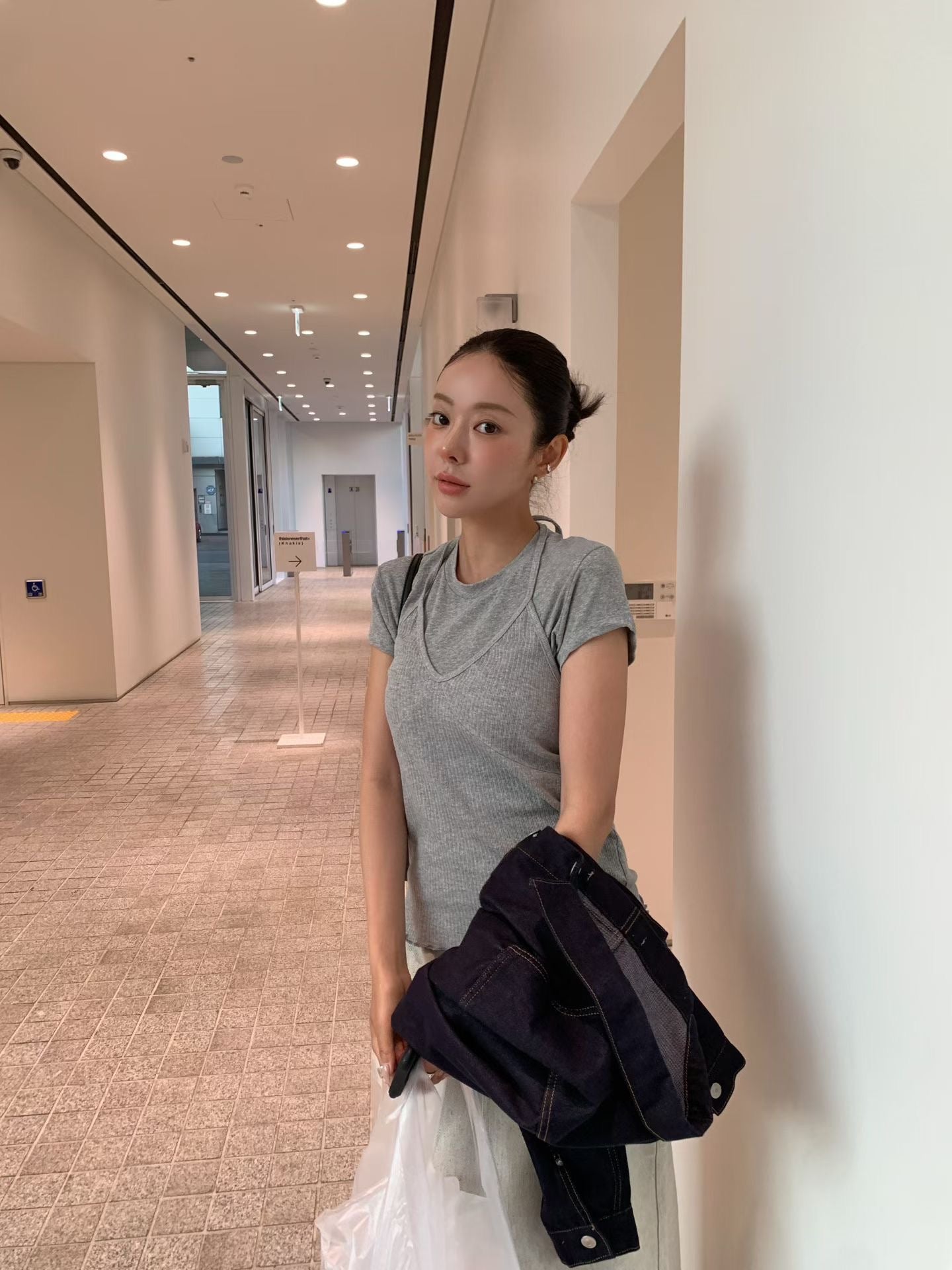 V Veck Haliter Set (3 Colors)