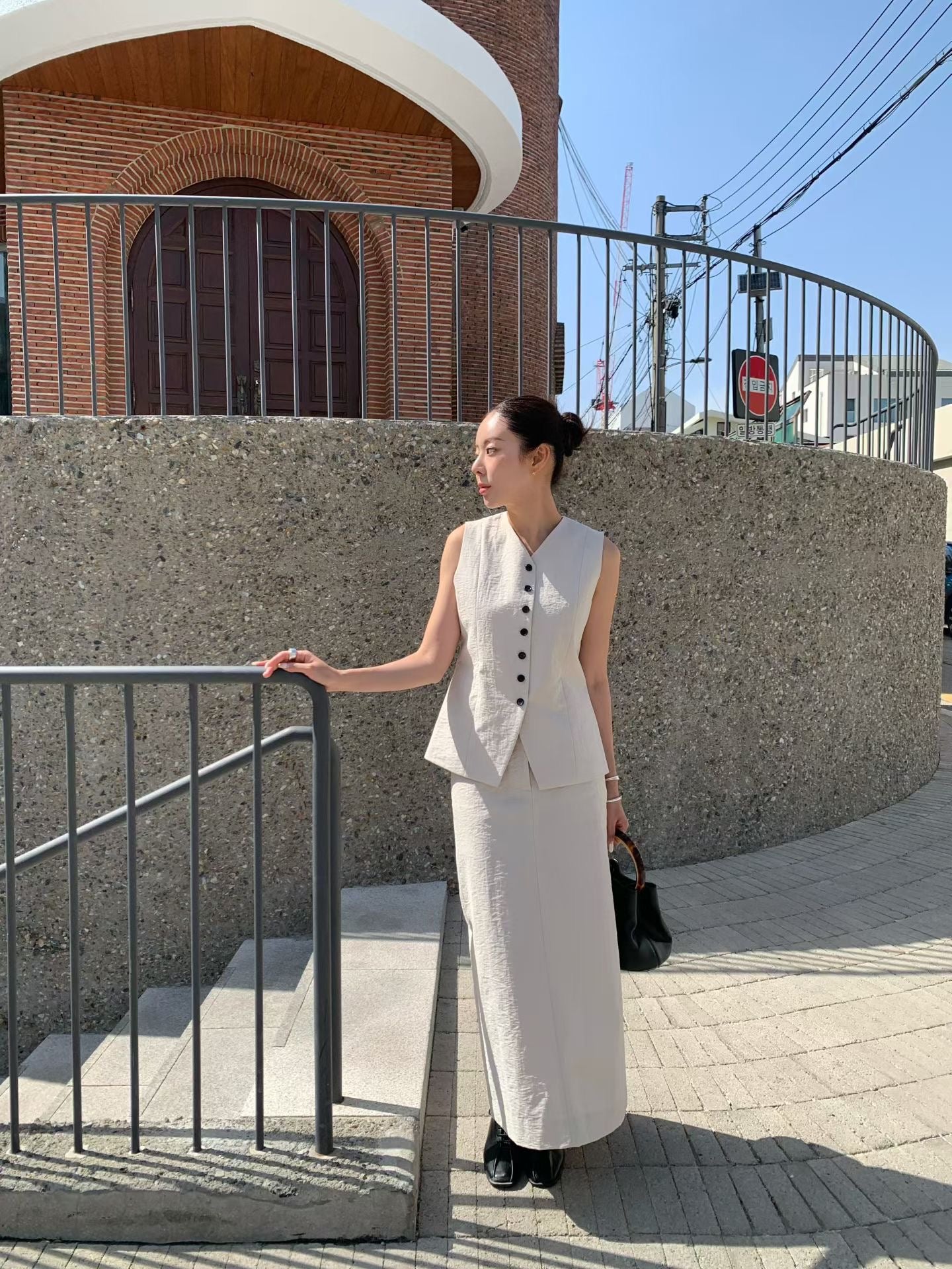 Acacia Vest (2 Colors)