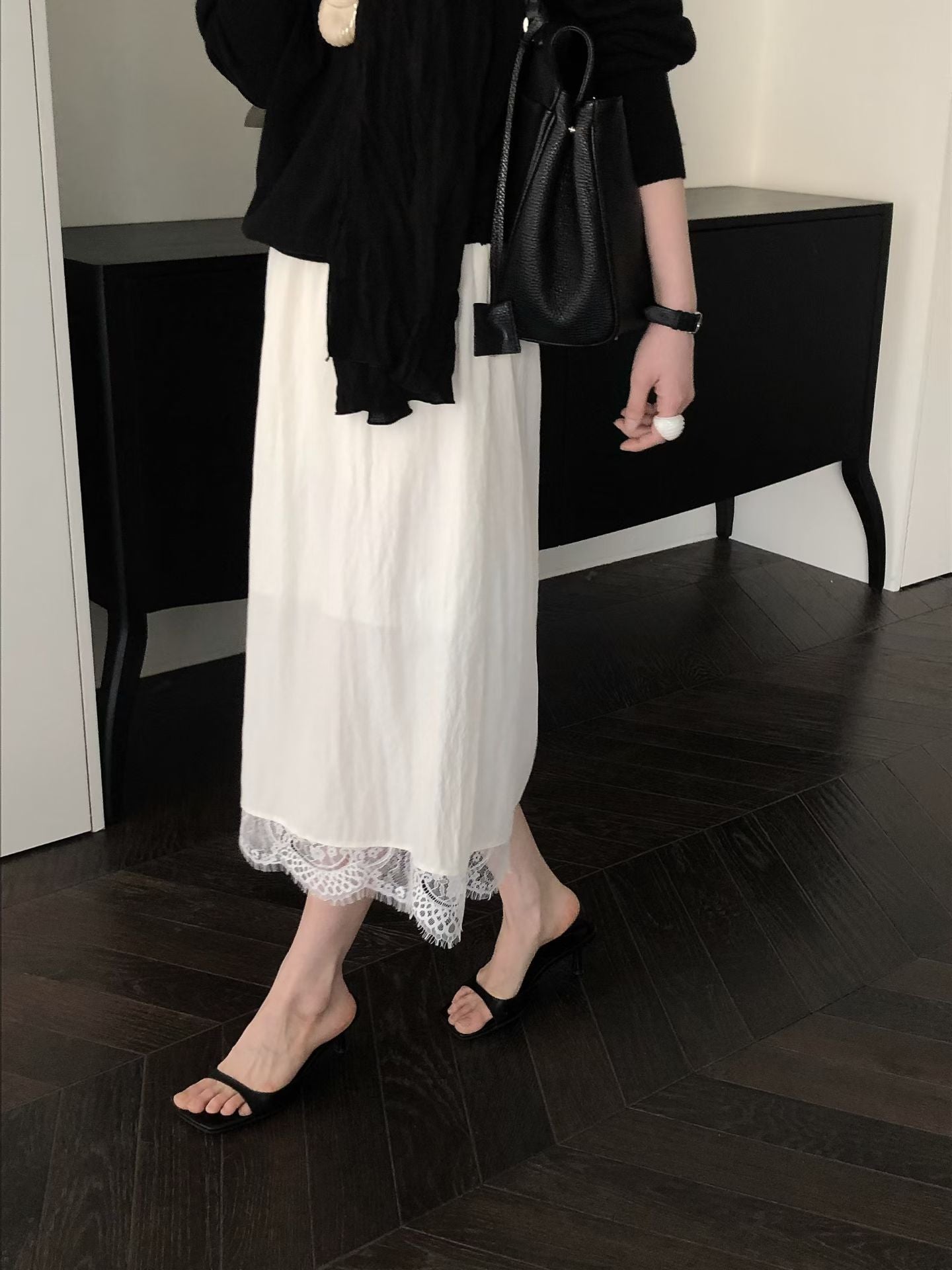 Umbria Lace Skirt (2 Colors)