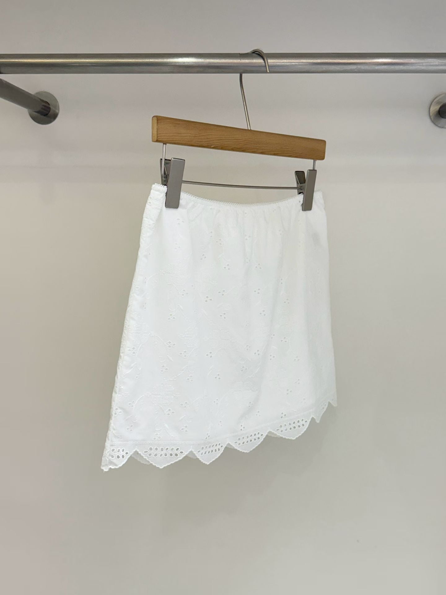 Levina Lace Skirt (2 Colors)