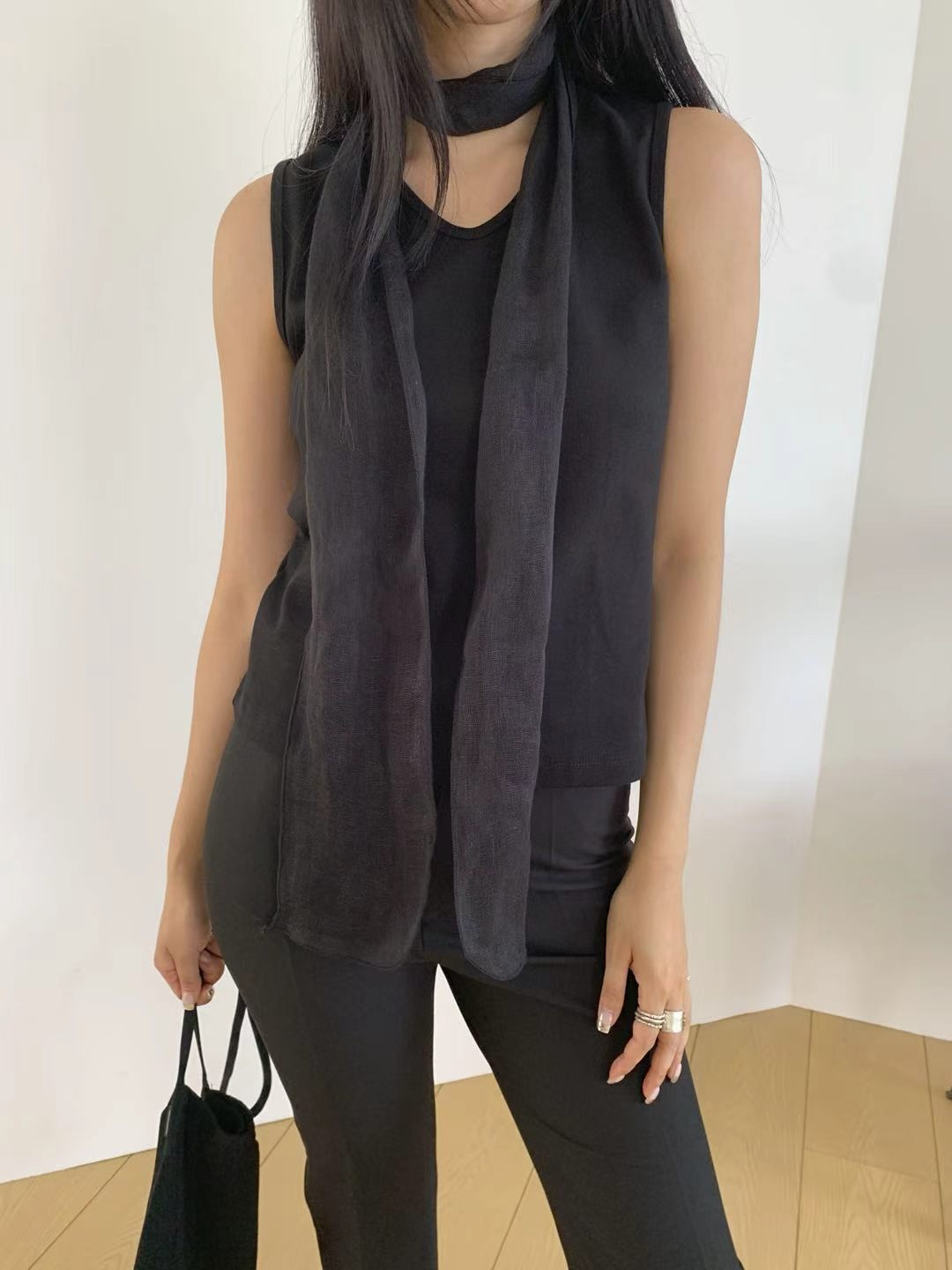 Ruvina Vest (4 Colors)