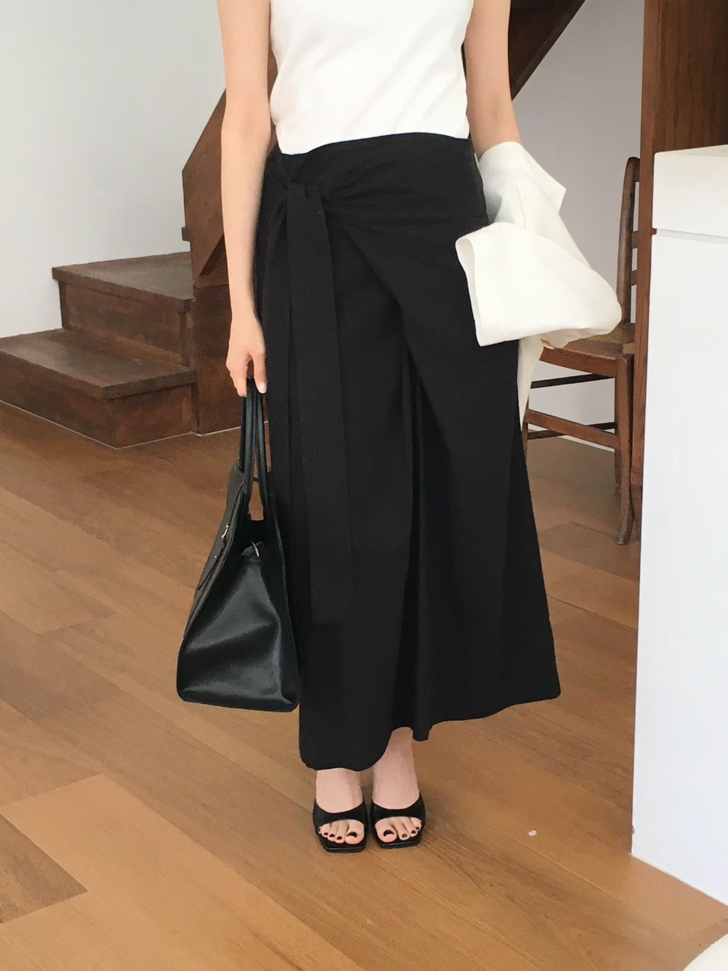 Loe Wrap Skirt (2 Colors)