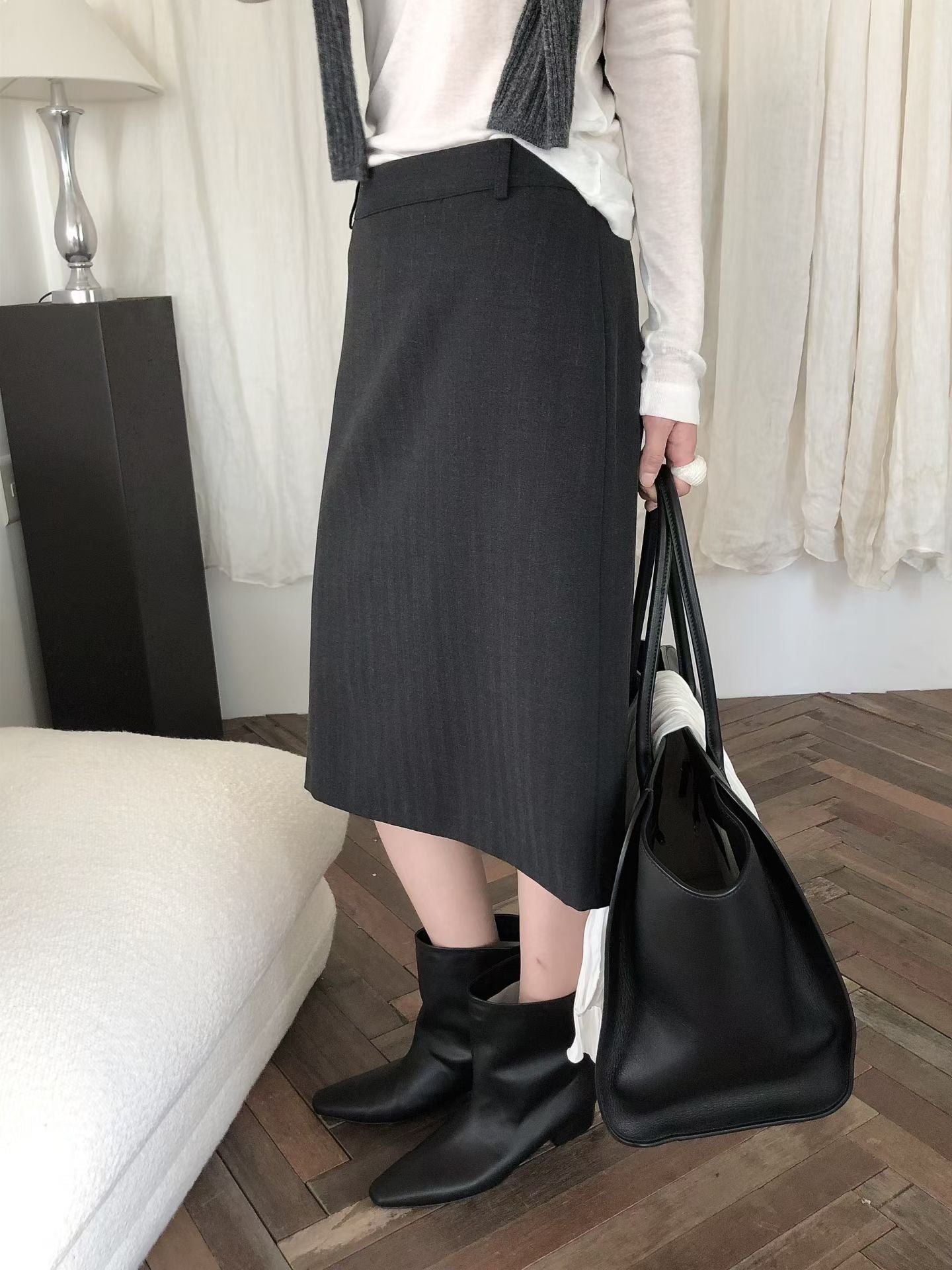 Kinzley Wool Skirt (2 Colors)