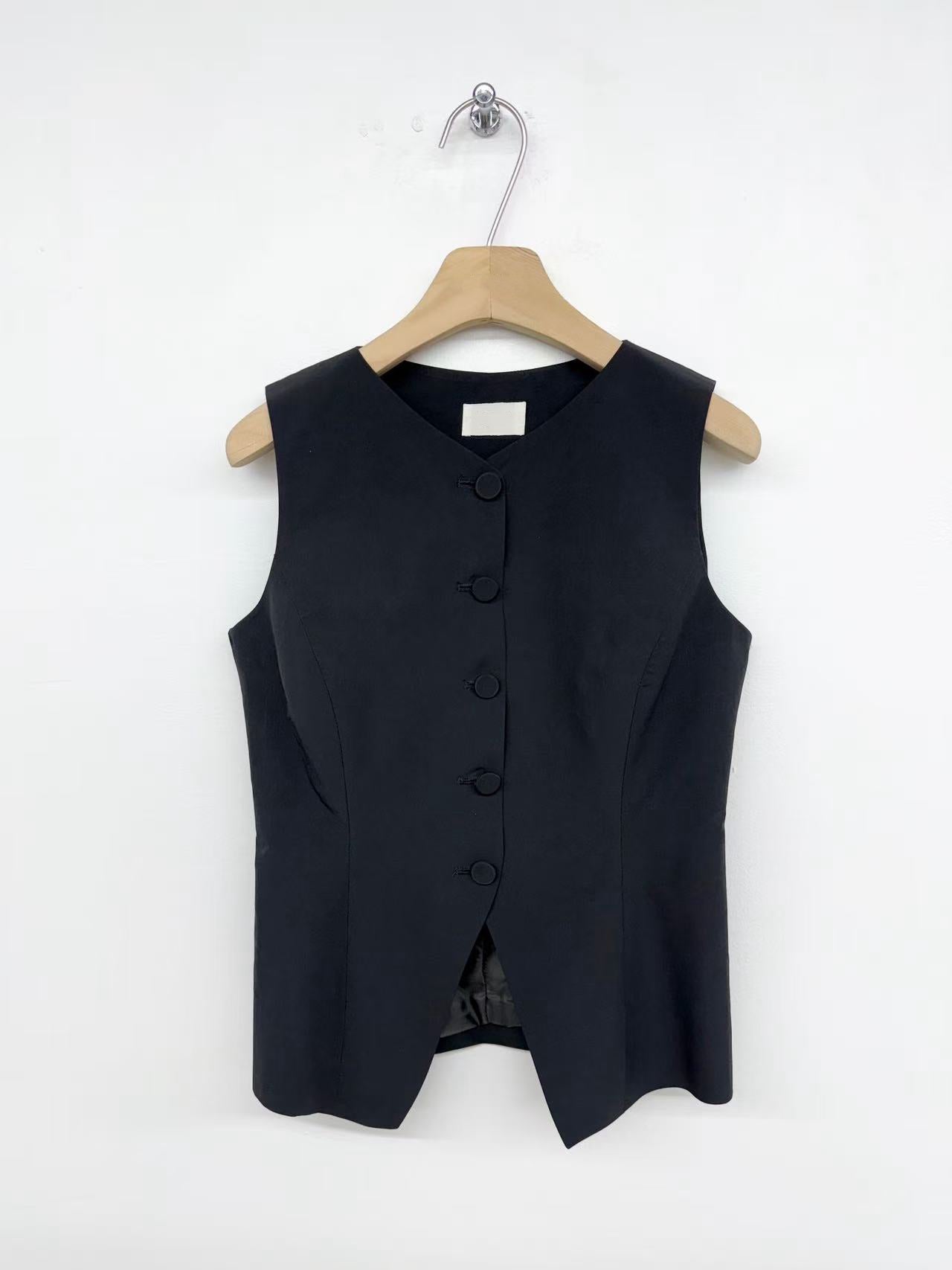 Amaris Vest (2 Colors)