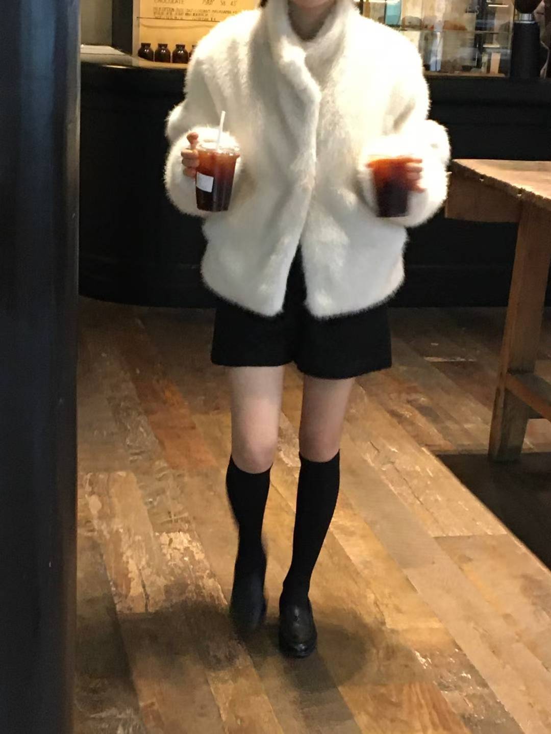 Amara Shorts (2 Colors)